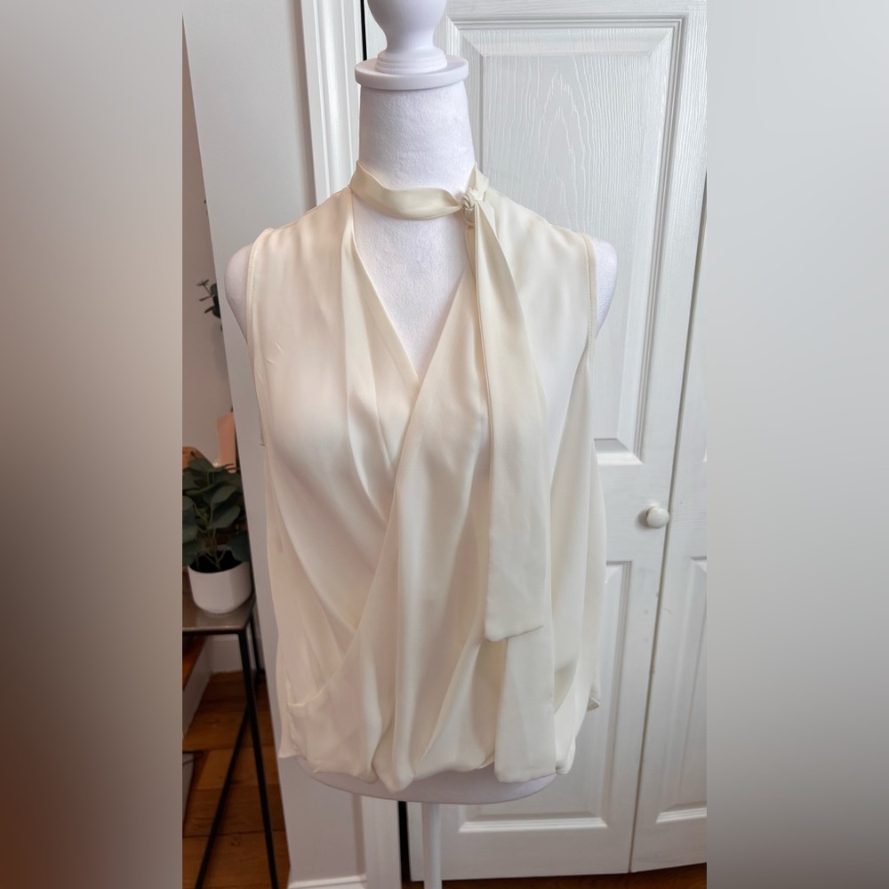 Rachel Roy Beckett tie Neck Sleeveless Blouse | Small | ivory